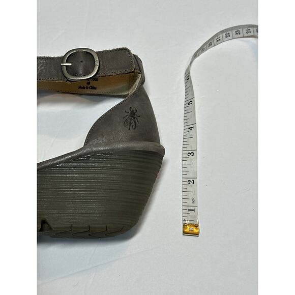 FLY LONDON Leather Wedge Sandals Ivory Beige Strap Snake Skin Women 9.5 / 40 - Picture 10 of 12